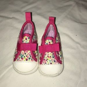 soft bottom sneakers plus slippers